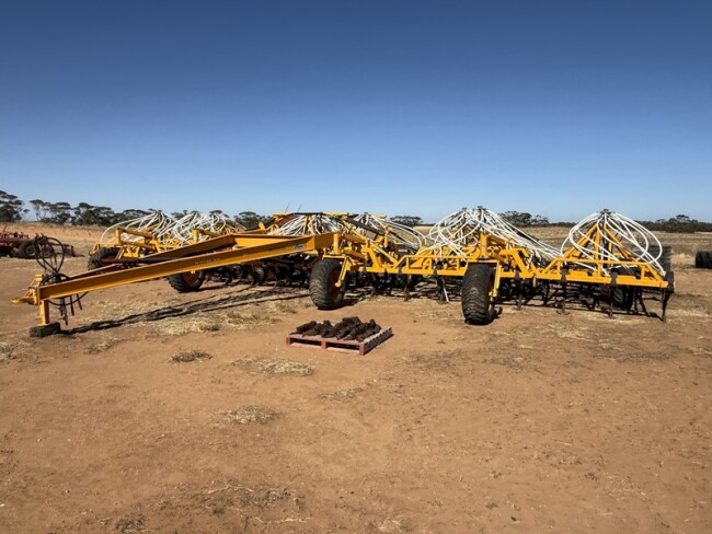 9a Davey AFM 200 series 54 floating hitch cultivator