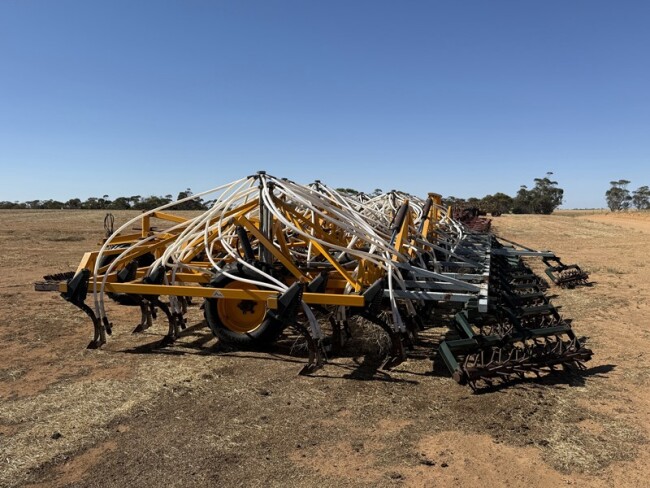 9g Davey AFM 200 series 54 floating hitch cultivator