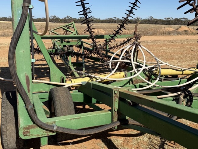 10d Kelly 60 prickle chain 7