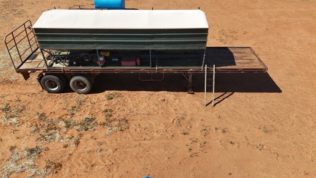 13e Freighter 38 dual axle trailer