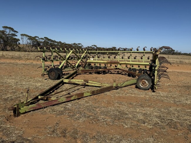 17b Allfarm 50 cultivator bar 2