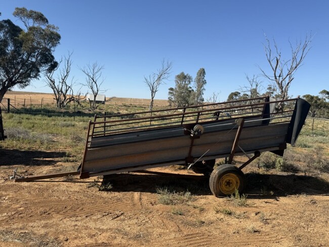 29a Mobile loading ramp 5