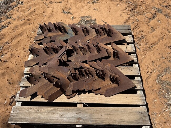 37a Single bolt scarifier points x 29 2 v2