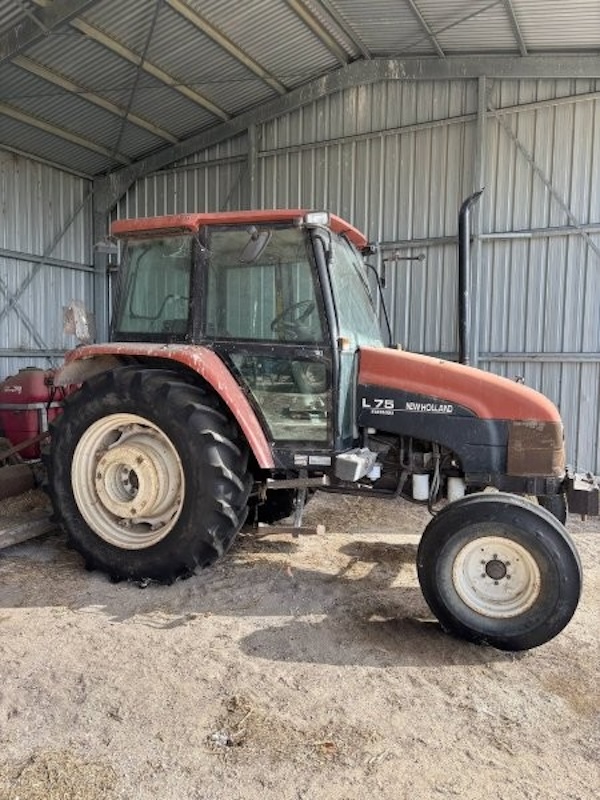 003 New Holland L75 Tractor