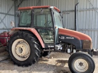 003 New Holland L75 Tractor