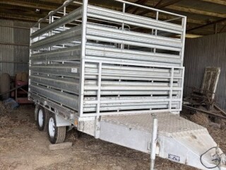009a Miegel Cattle Trailer 2