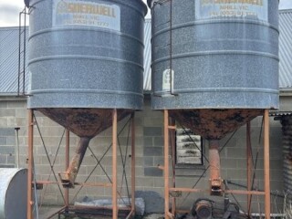 027 Sherwell Silos