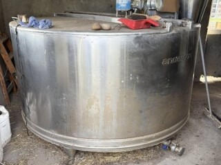 038 Anderson Milk Tank