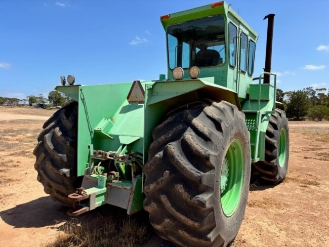 15 Stiger ST325 Green