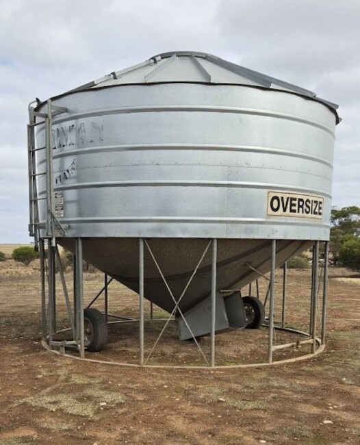 25 Field Bin Sharman