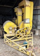 49 Clover Harvester 1