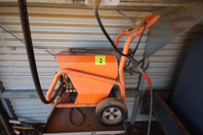 Lot 2 B