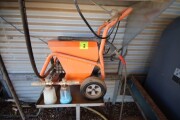 Lot 2 C
