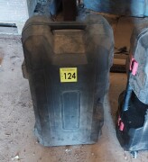 v2 Lot 124 C