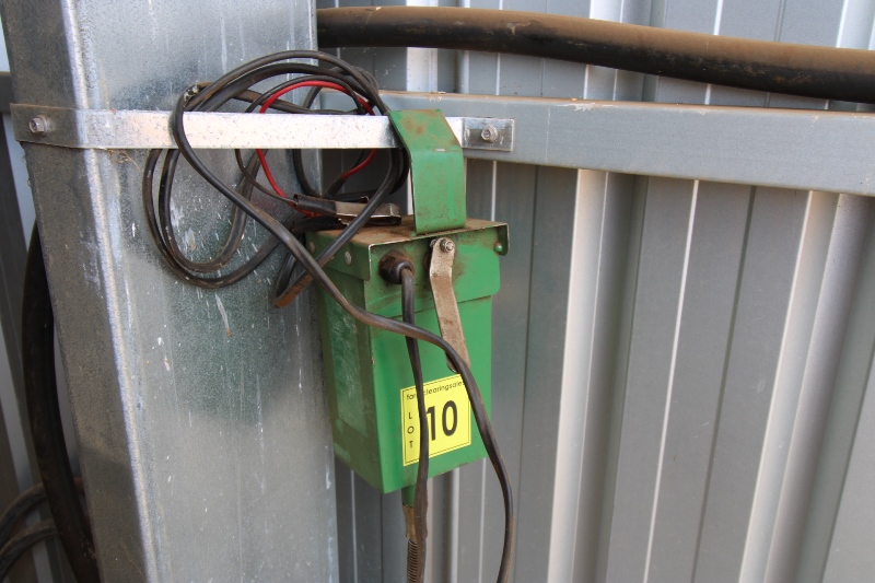 10c Sandalwood Cawthorne