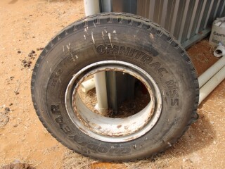 12a Sandalwood Cawthorne