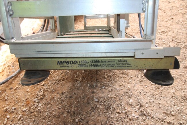 13c Sandalwood Cawthorne