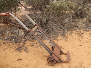 20 Sandalwood Cawthorne