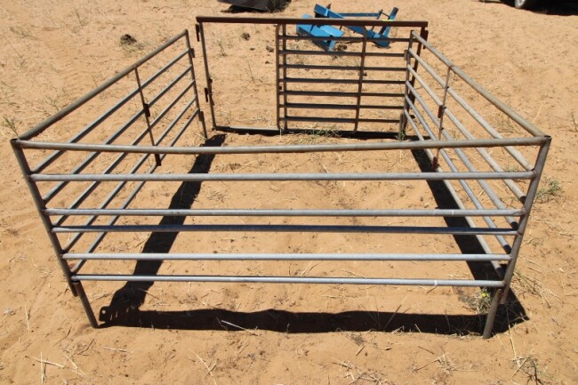 72b Sandalwood Cawthorne