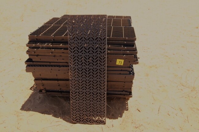 73 Sandalwood Cawthorne