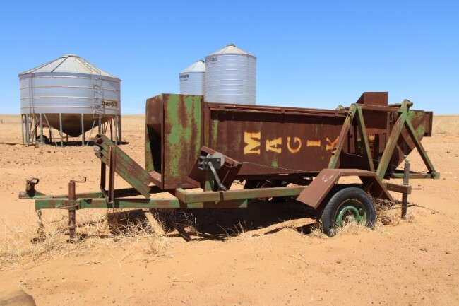 84a Sandalwood Cawthorne