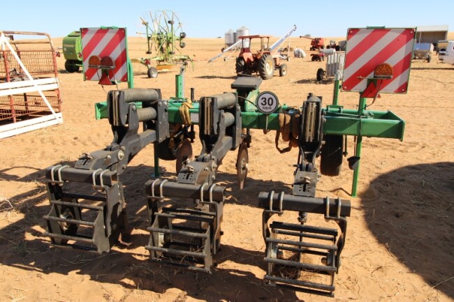 97b Sandalwood Cawthorne