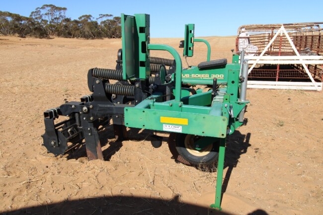 97c Sandalwood Cawthorne