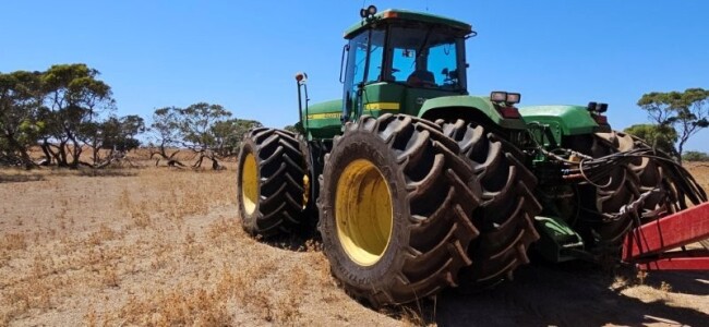 001d