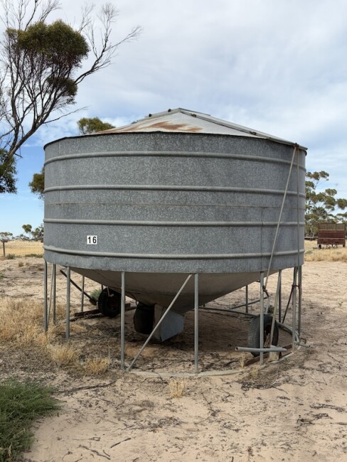 039 Cook Bin Bin No 16