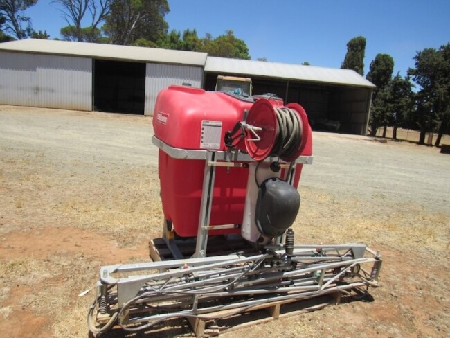 10. Silvan 3PL Crop Sprayer 6m Boom