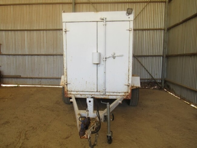 51. Enclosed Steek Box Trailer