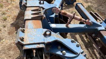 7D7BA659 4AA2 449F BC39 E0CCE65373FB