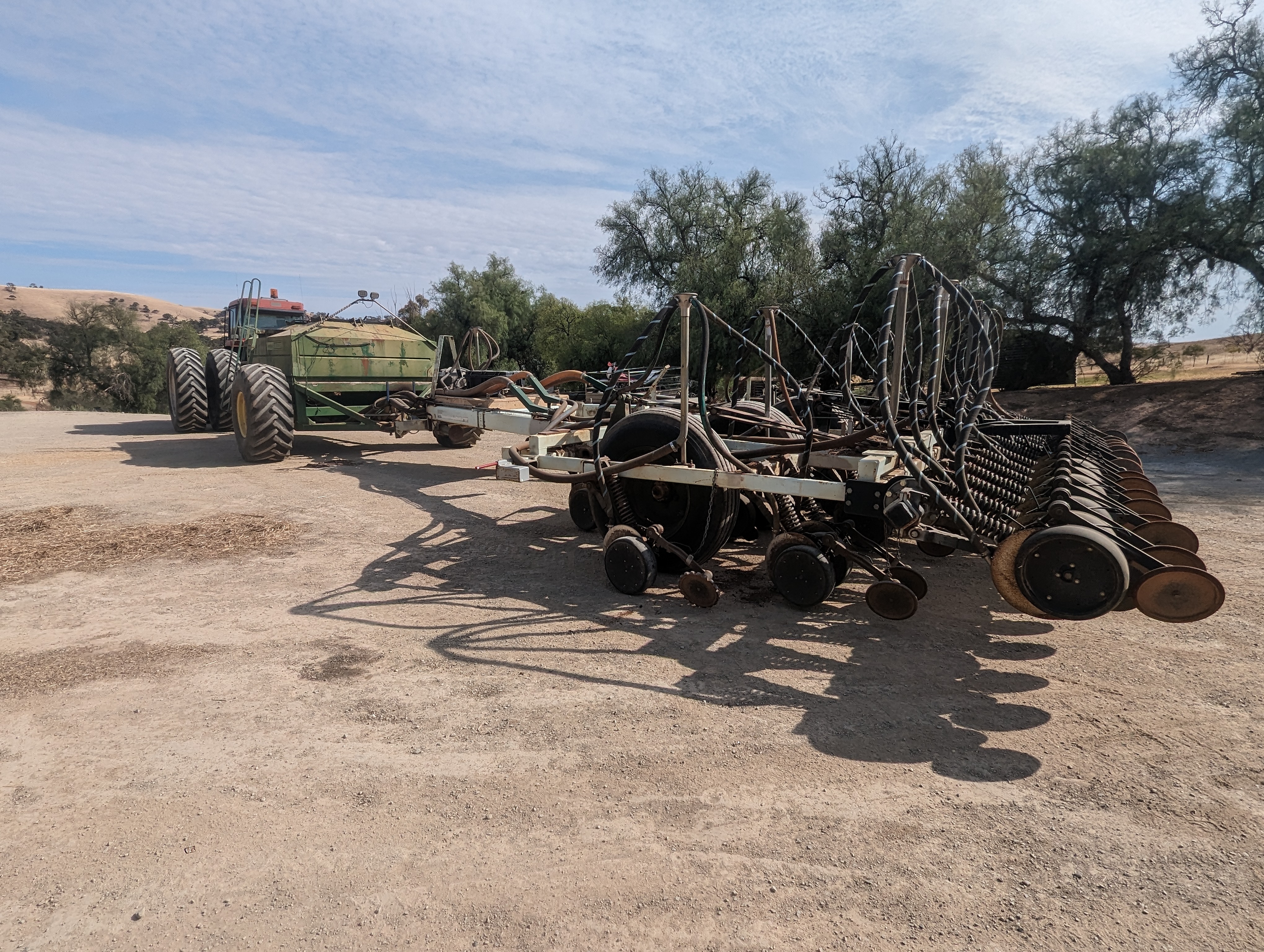 PXL 20231112 224859118