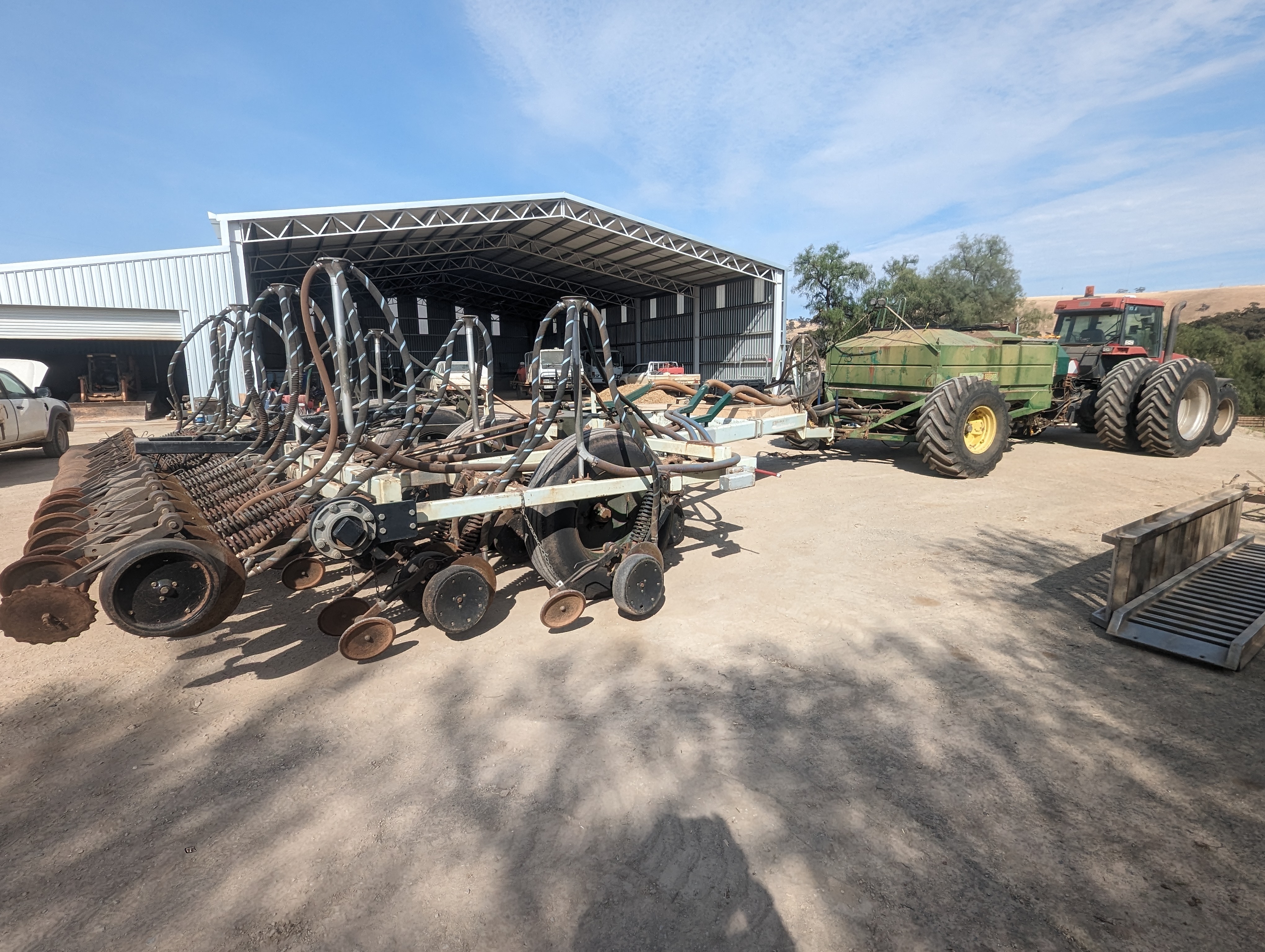 PXL 20231112 224912312