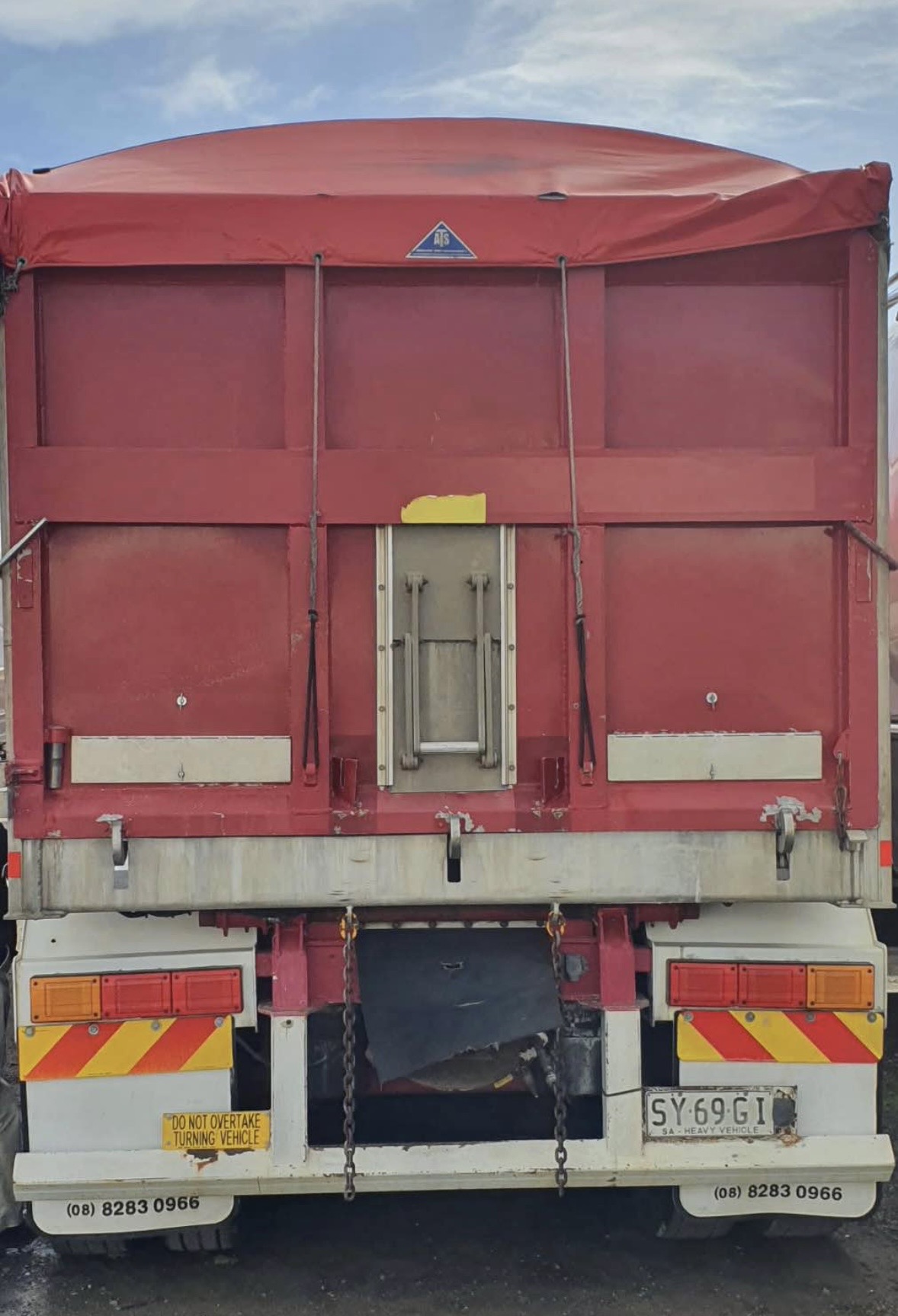 Tipper 5
