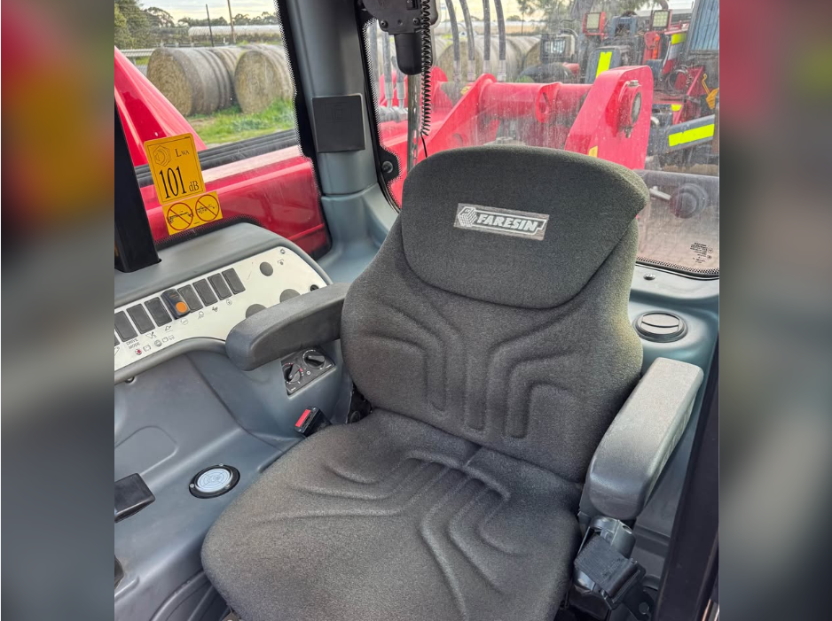 08 seat