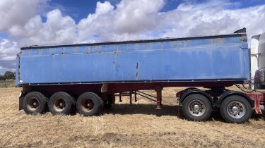 White Chassis Tipper