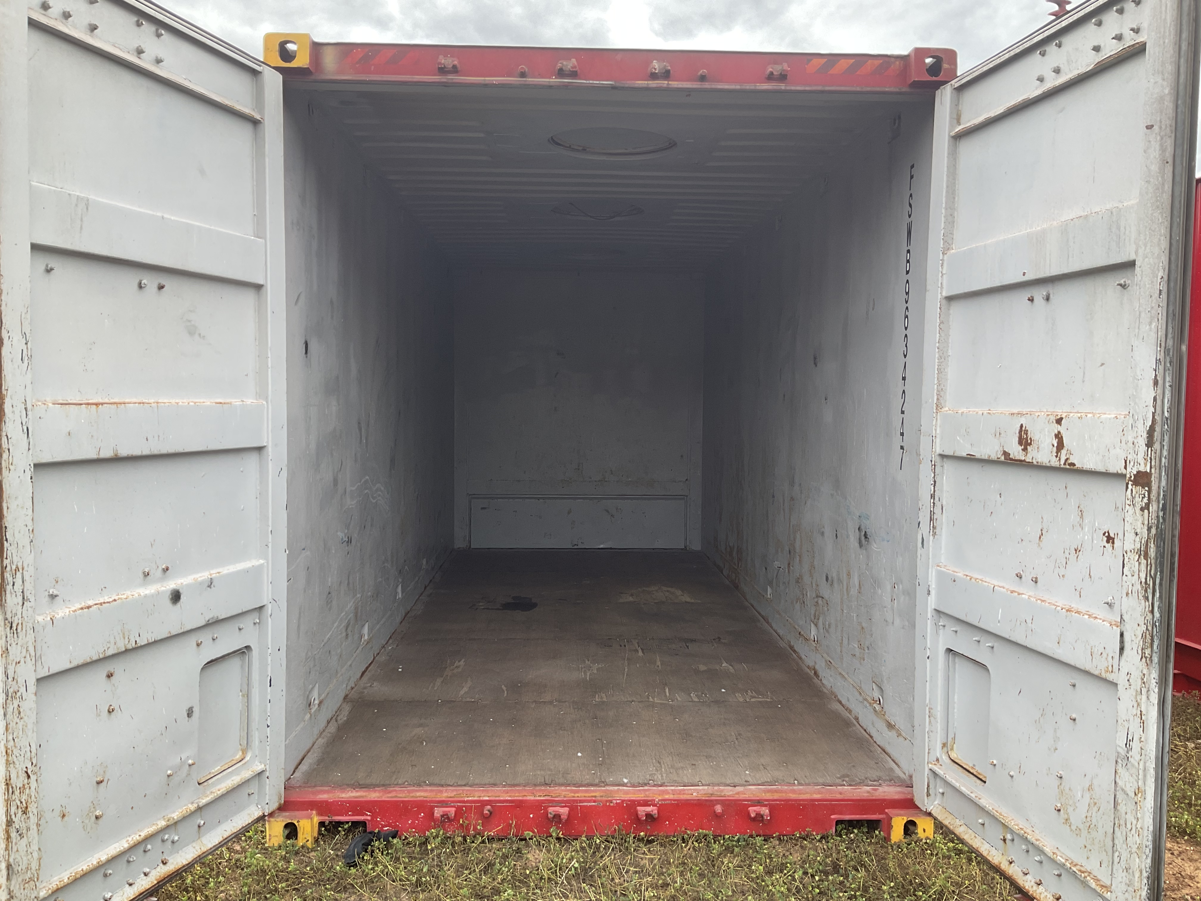 4B930C9F F5DA 4FCB A257 B62CF0B4BE43