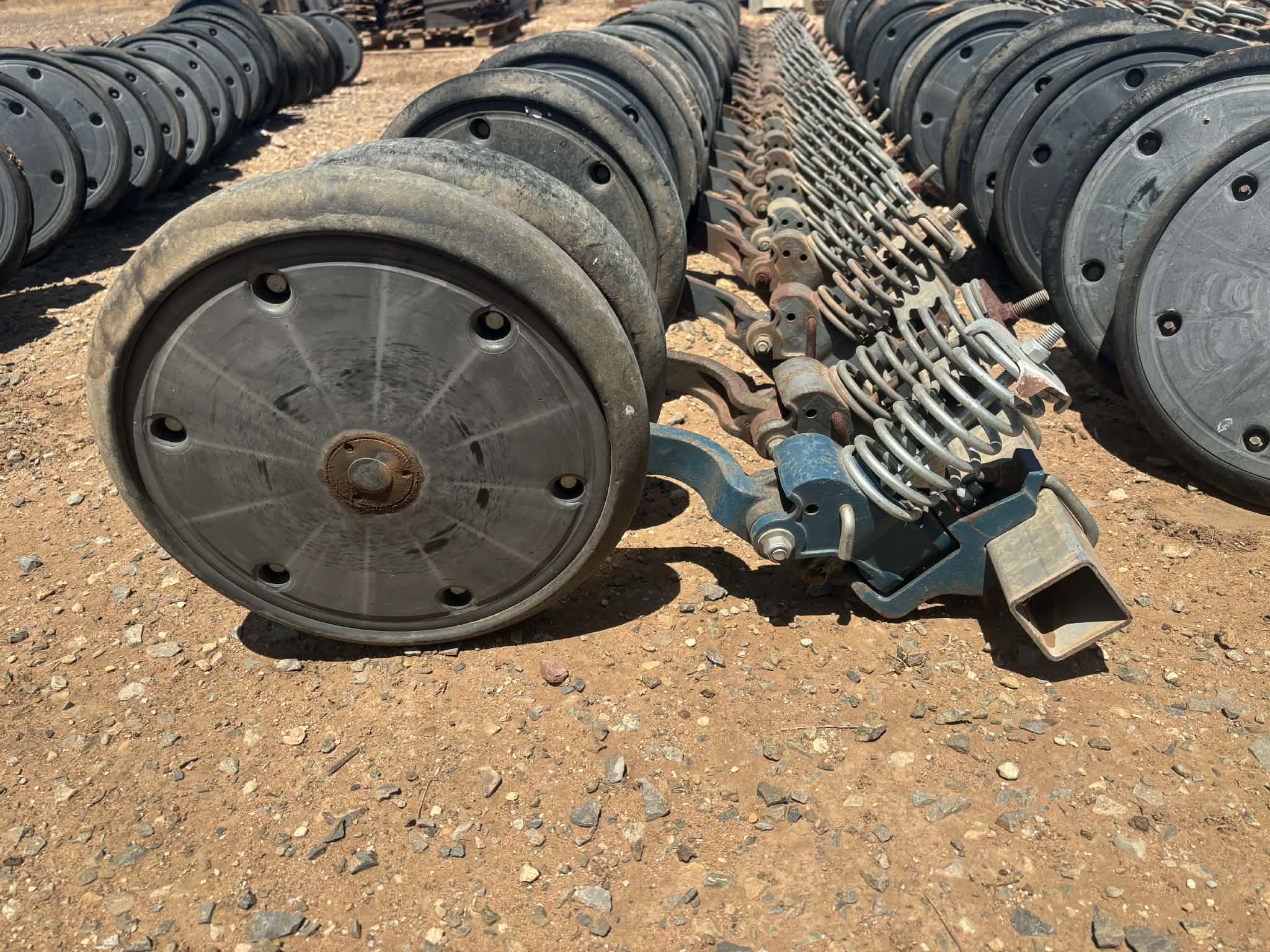 e8129bfe c0dd 44db 8567 7f9e0645cece