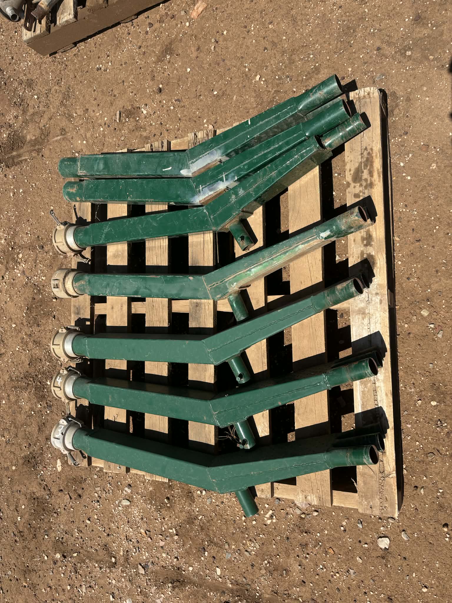 1ae8bf0d de69 4710 b49e 3f3d80cce414