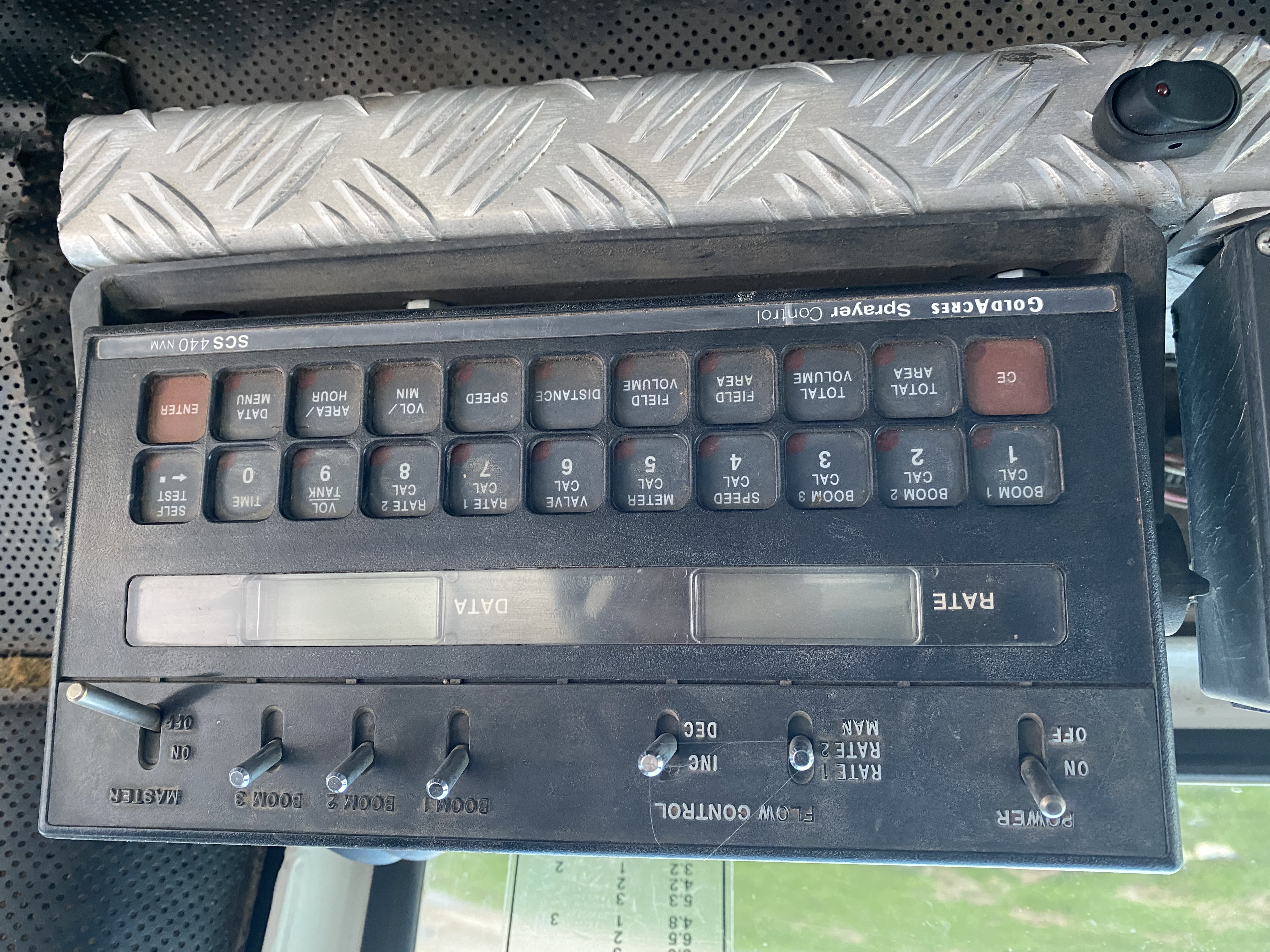 2194504A 804D 456E 960F 7F1C0933D585