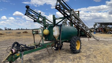 5BF50B5A 357C 4904 8D4B 388BE2BC39A1